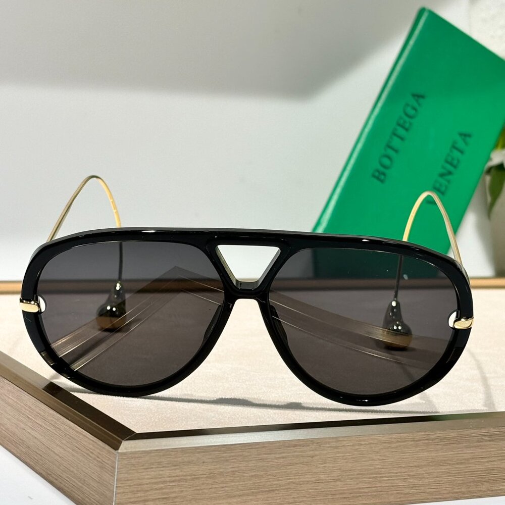 Bottega Veneta Sunglasses